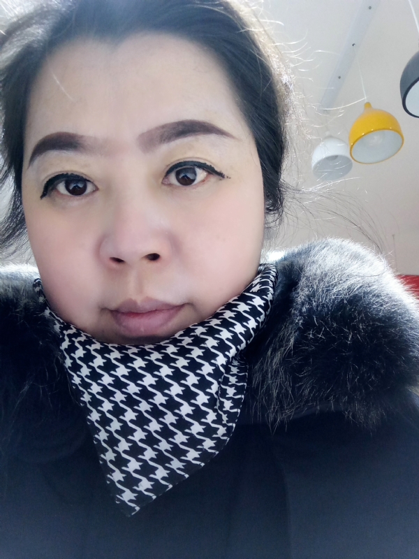 余猪猪的第一张照片--岳阳相亲服务中心