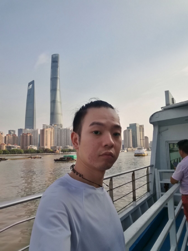 寻找爱情的孤单的第一张照片--岳阳相亲服务中心