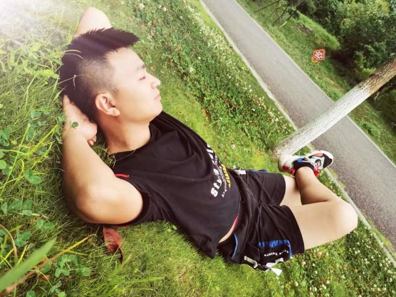 危笑的第一张照片--岳阳相亲服务中心