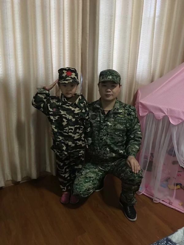 俗人的第一张照片--岳阳相亲服务中心