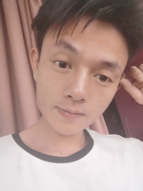 一一得一的第一张照片--岳阳相亲服务中心