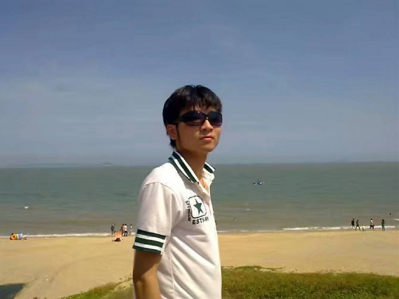 阿俊的第一张照片--岳阳相亲服务中心