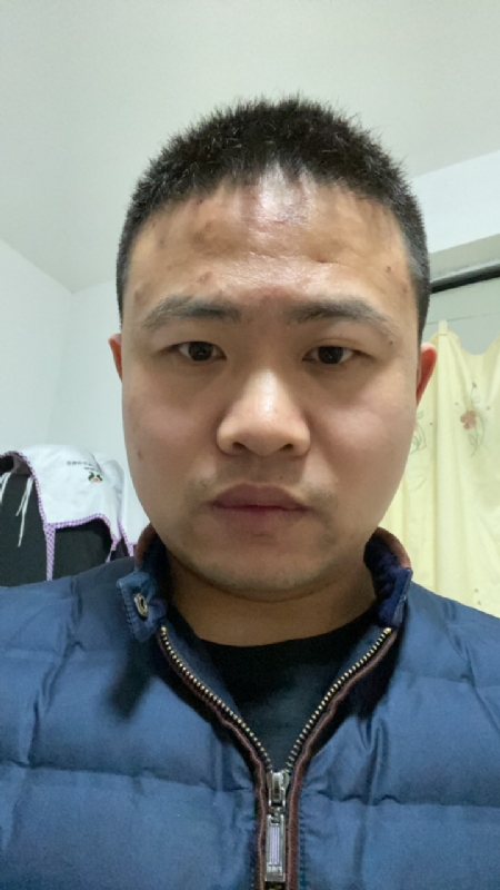 苹果的第一张照片--岳阳相亲服务中心