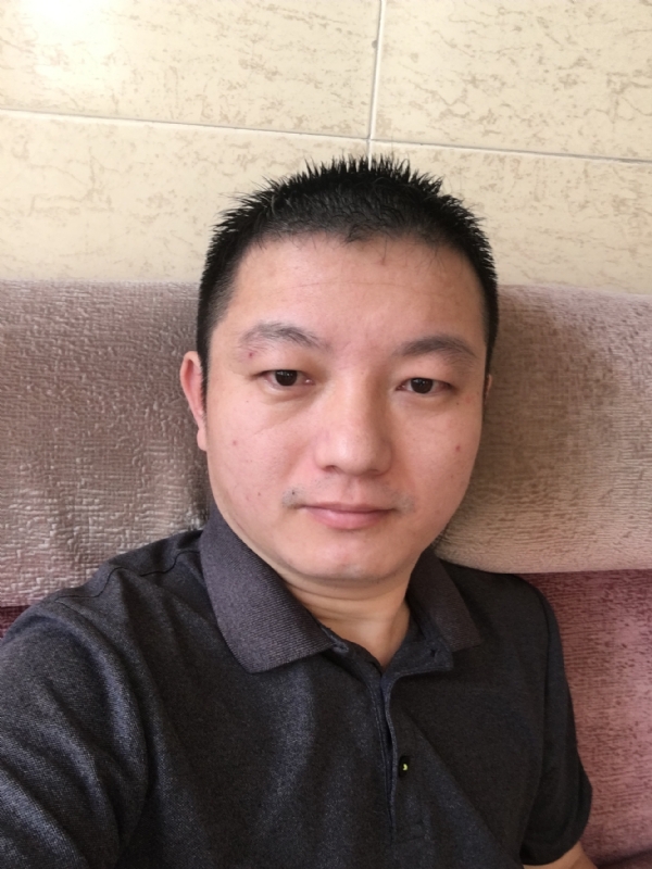曲怀觞的第一张照片--岳阳相亲服务中心