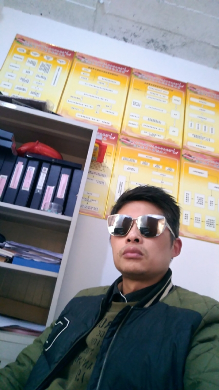 泽少的第一张照片--岳阳相亲服务中心