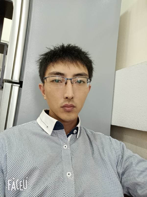 阳光大男孩的第二张照片--岳阳相亲服务中心