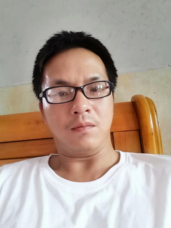 阿敏记的第一张照片--岳阳相亲服务中心