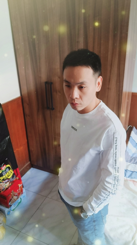 没有蜡笔的小航的第三张照片--岳阳相亲服务中心