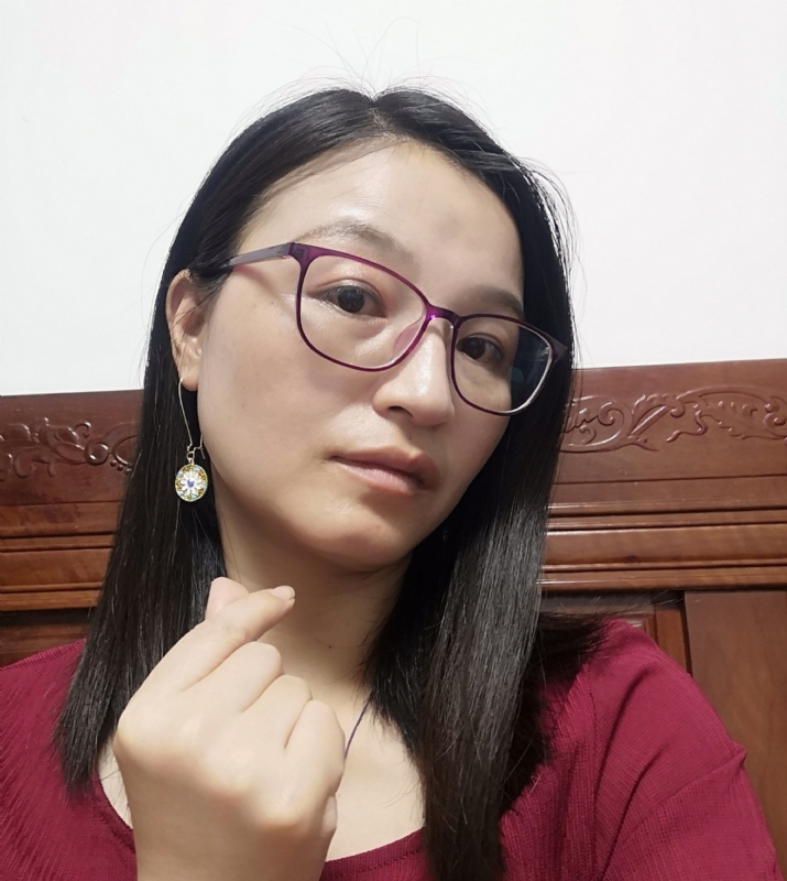 妹叮的第一张照片--岳阳相亲服务中心