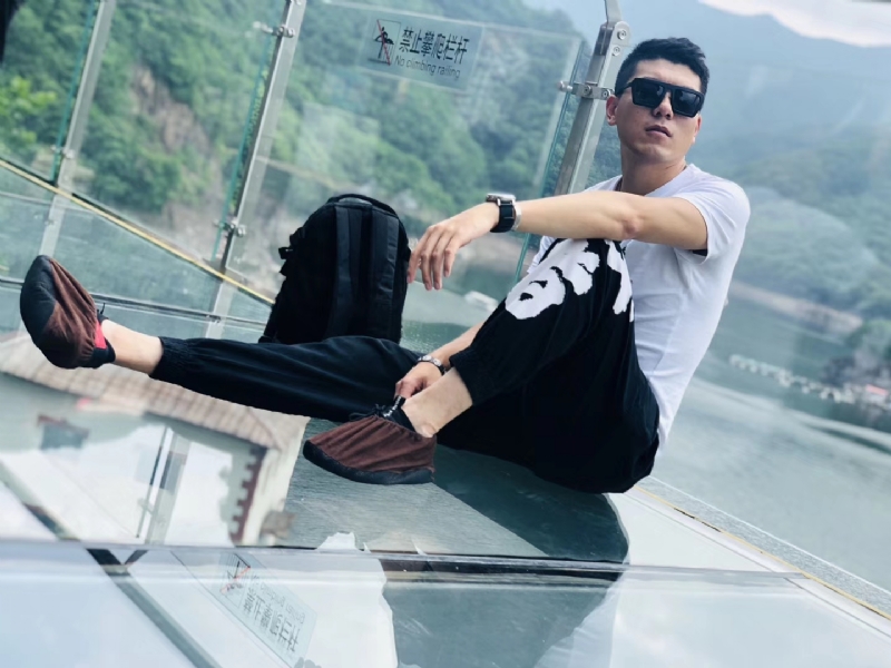 庄周梦蝶的第一张照片--岳阳相亲服务中心