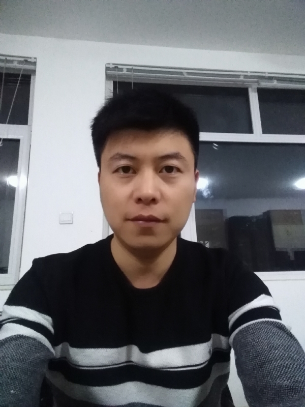 呵呵的第一张照片--岳阳相亲服务中心