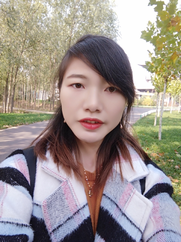 hely的第一张照片--岳阳相亲服务中心