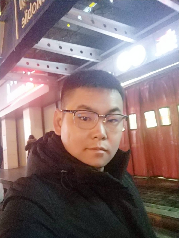 杜跃龙的第二张照片--岳阳相亲服务中心