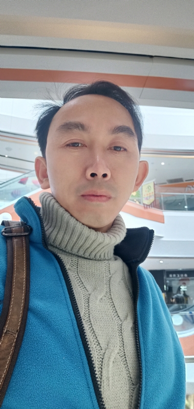 峤哥的第一张照片--岳阳相亲服务中心