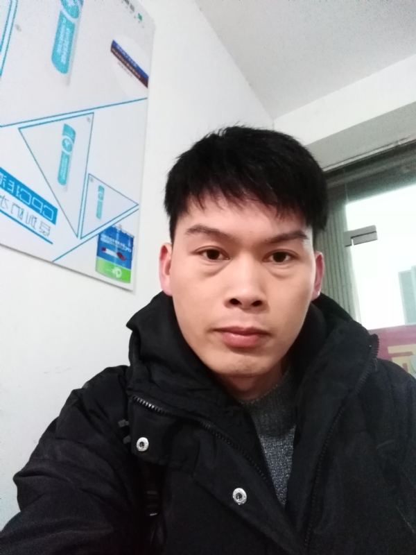 微笑的第一张照片--岳阳相亲服务中心