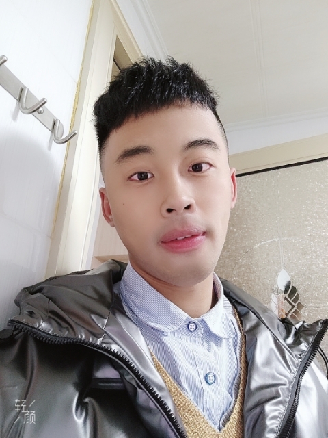 幼稚鬼的第一张照片--岳阳相亲服务中心
