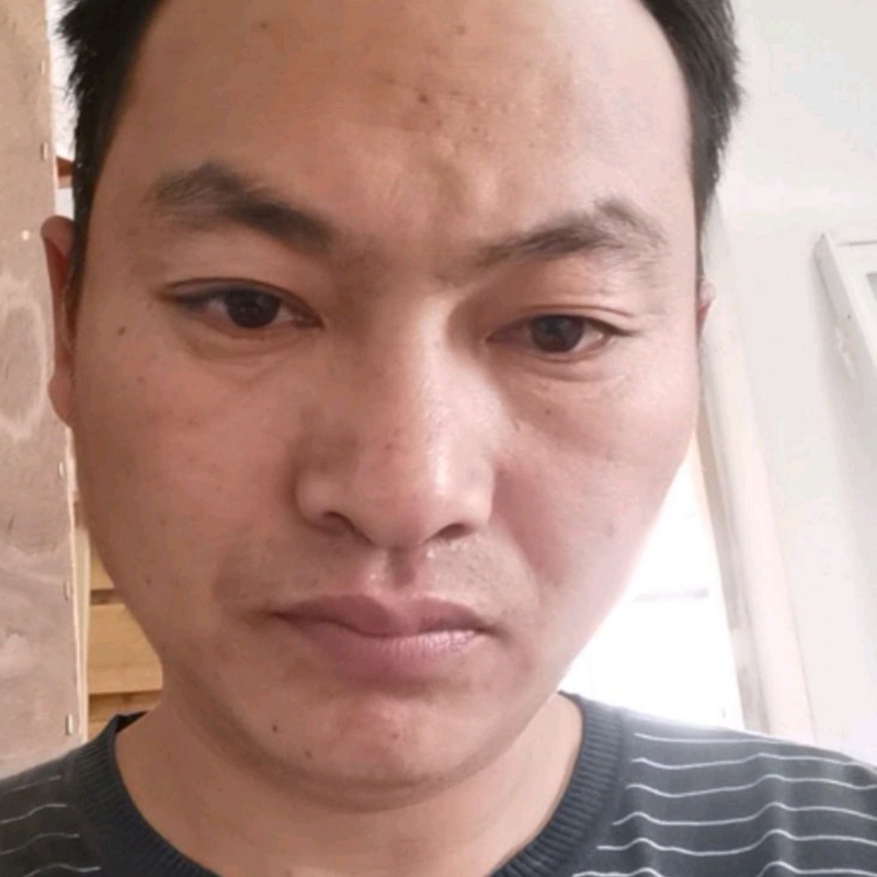 黎离的第一张照片--岳阳相亲服务中心