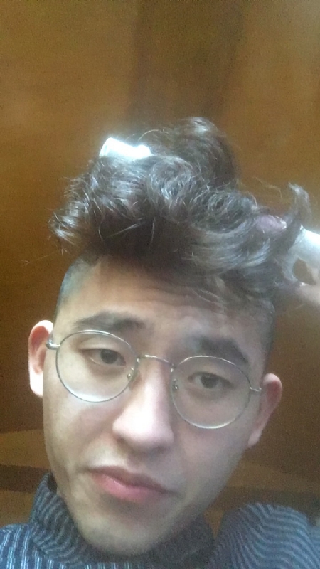 猪有皮的第一张照片--岳阳相亲服务中心