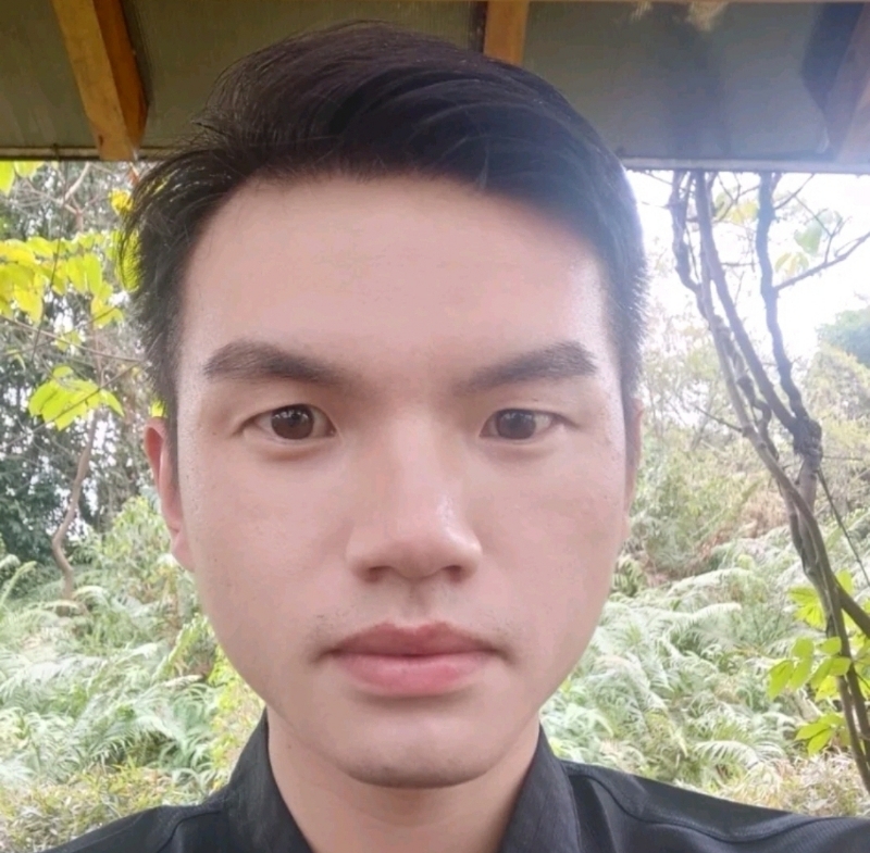 彬彬有礼的第一张照片--岳阳相亲服务中心