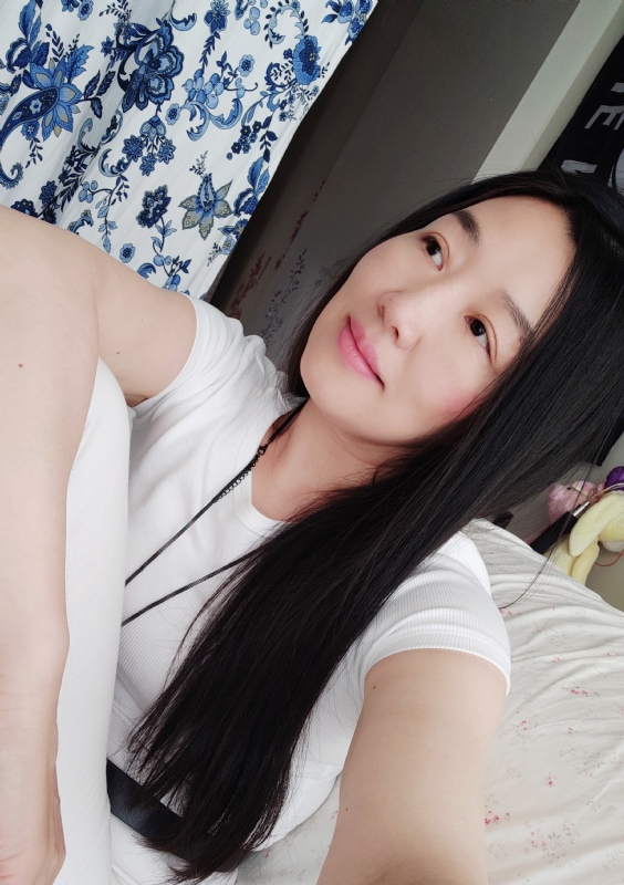 apple的第三张照片--岳阳相亲服务中心
