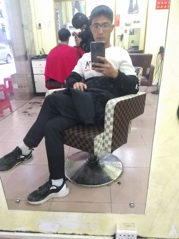 hushuai的第一张照片--岳阳相亲服务中心