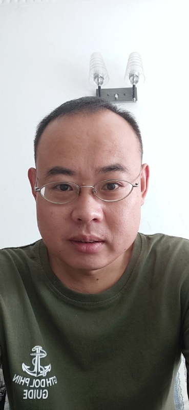 虫儿飞的第一张照片--岳阳相亲服务中心