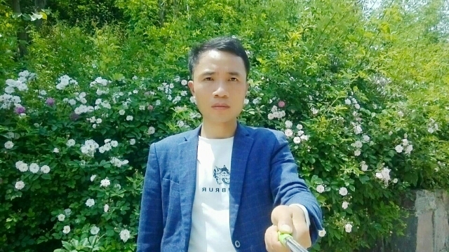 一生何求的第一张照片--岳阳相亲服务中心