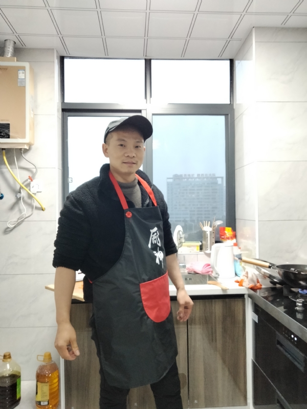 国宝的第一张照片--岳阳相亲服务中心