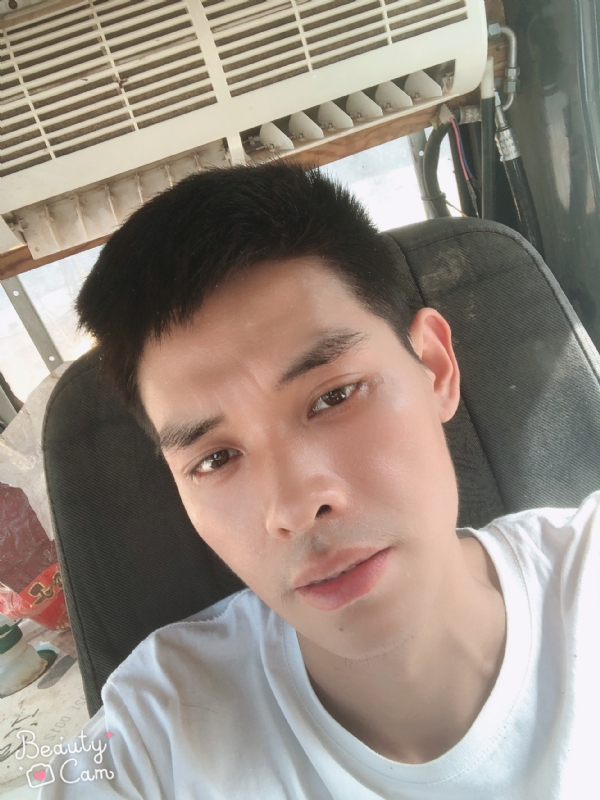 小董的第一张照片--岳阳相亲服务中心