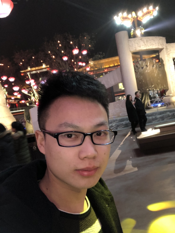 吃葡萄不吐葡萄皮的第二张照片--岳阳相亲服务中心