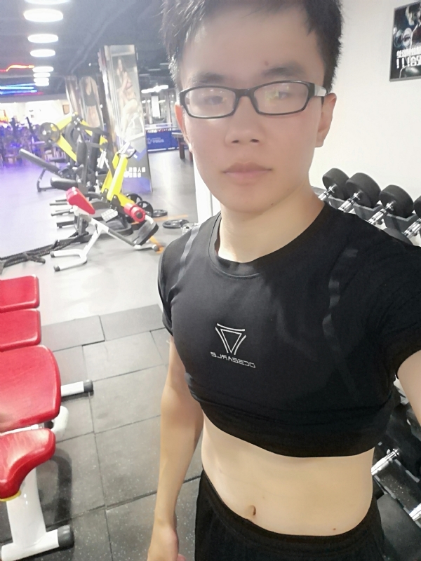 石榴裙下的第一张照片--岳阳相亲服务中心
