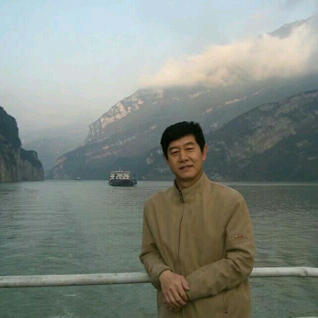 优秀善良1.78的第一张照片--岳阳相亲服务中心