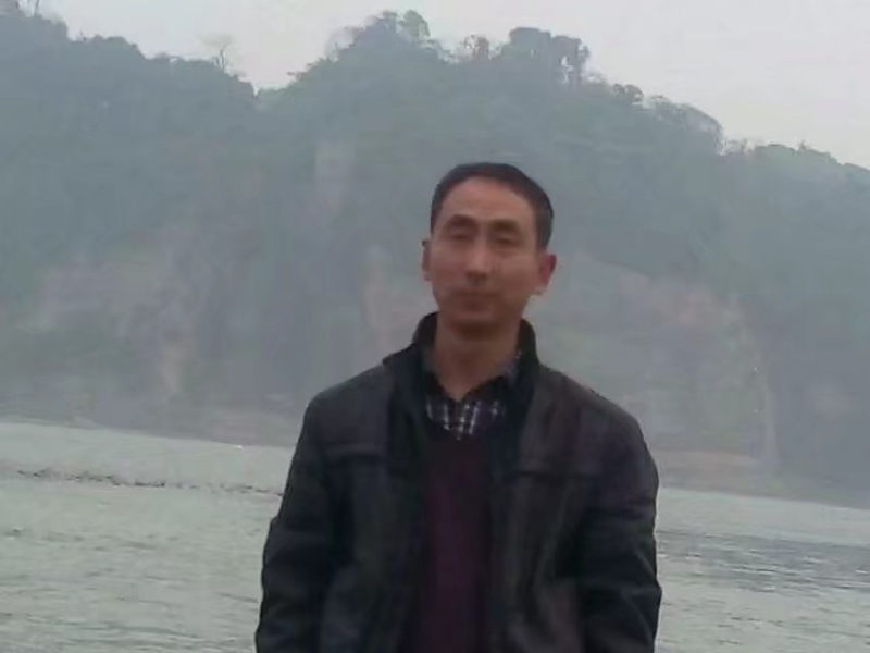 玉树临疯的第二张照片--岳阳相亲服务中心
