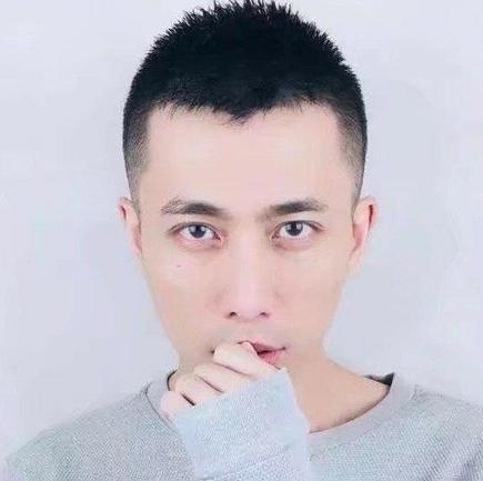 辛酉的第一张照片--岳阳相亲服务中心