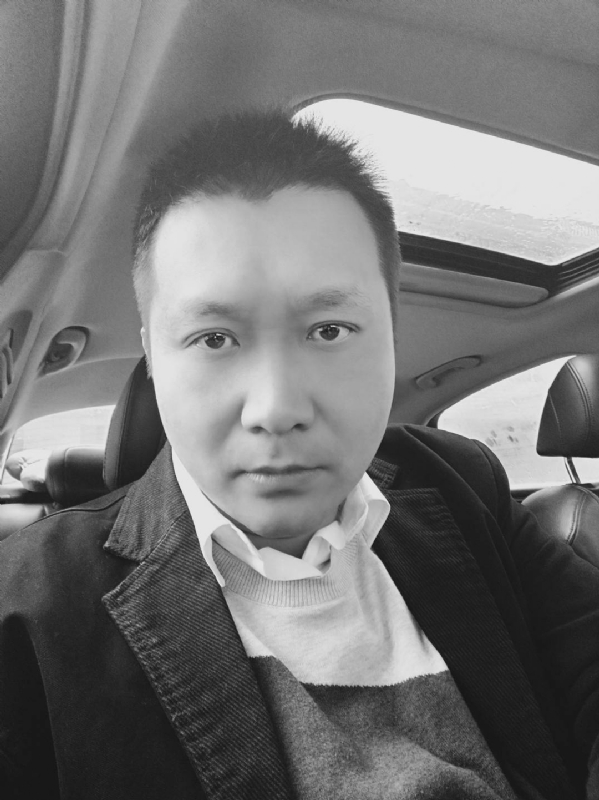 静水寒的第一张照片--岳阳相亲服务中心