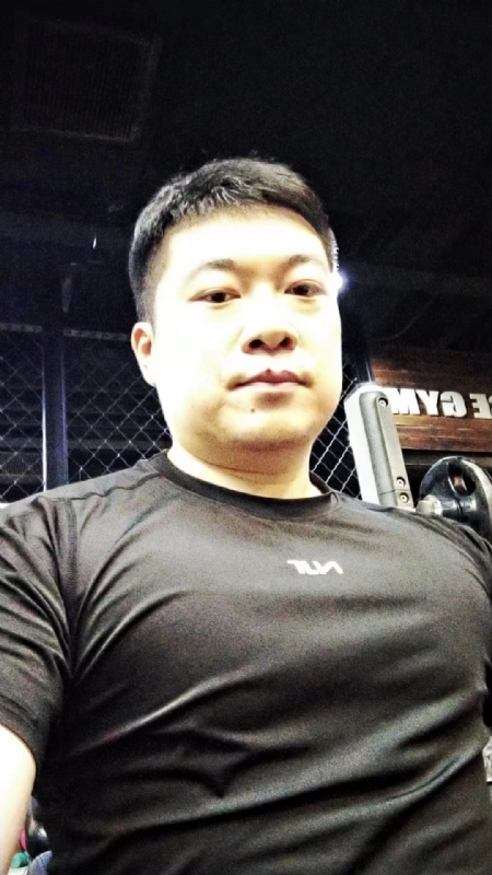 好想遇见你的第二张照片--岳阳相亲服务中心