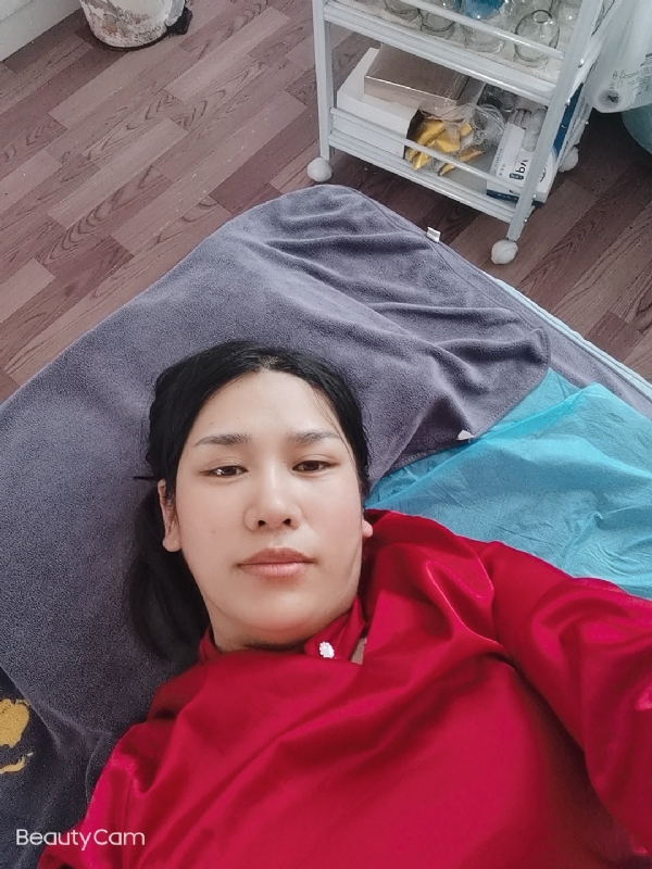 枫叶的第一张照片--岳阳相亲服务中心