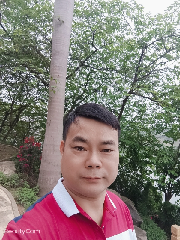 悲伤的温柔的第一张照片--岳阳相亲服务中心