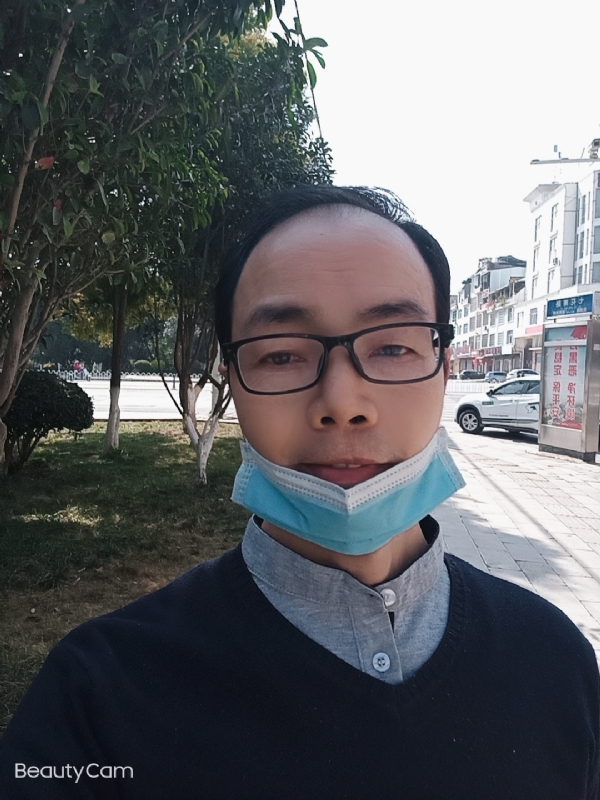 开心生活的第一张照片--岳阳相亲服务中心