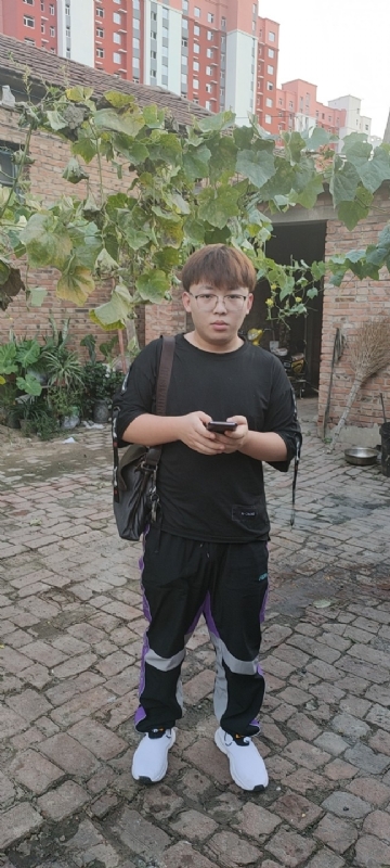 辛禹的第二张照片--岳阳相亲服务中心