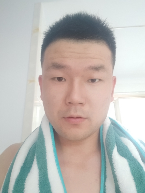 海滨的第一张照片--岳阳相亲服务中心