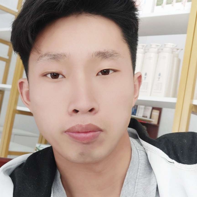 波澜不惊的第一张照片--岳阳相亲服务中心