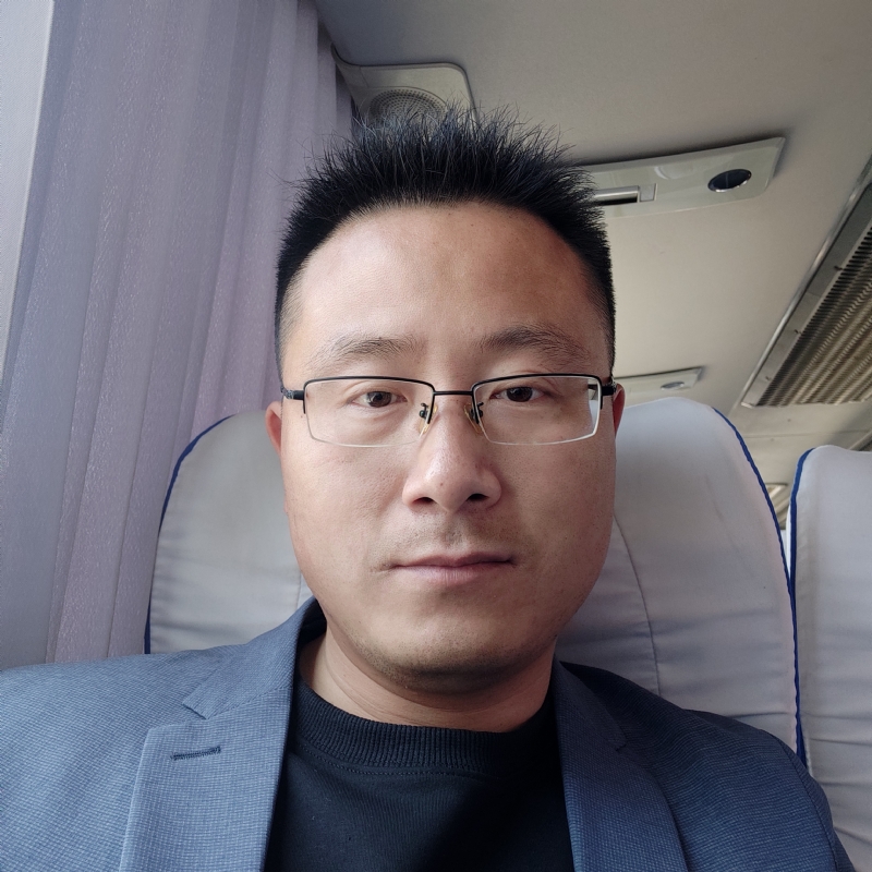 桑业挺的第一张照片--岳阳相亲服务中心