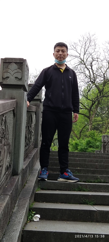翁的第一张照片--岳阳相亲服务中心