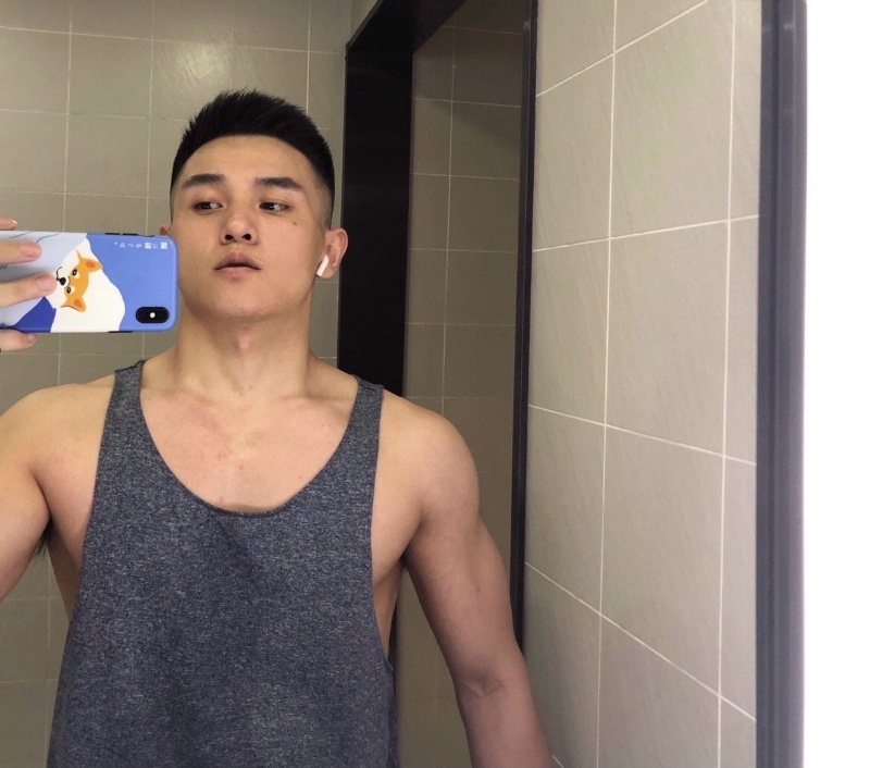李文亮的第一张照片--岳阳相亲服务中心