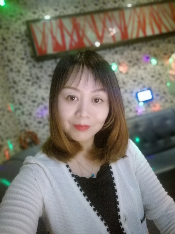 心如止水的第一张照片--岳阳相亲服务中心