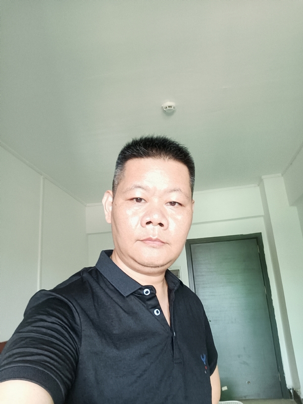 XAUXU的第一张照片--岳阳相亲服务中心