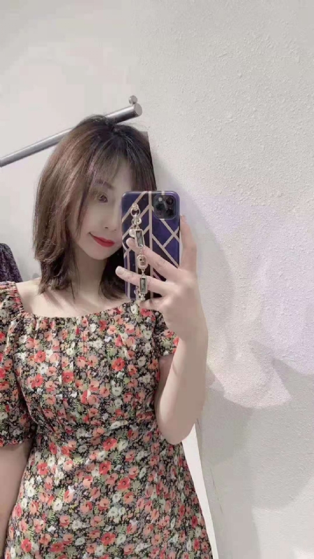 李月亮的第一张照片--岳阳相亲服务中心