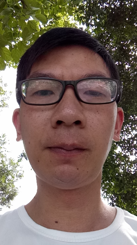 奋斗的第一张照片--岳阳相亲服务中心