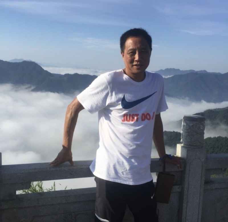 出走半生的第一张照片--岳阳相亲服务中心